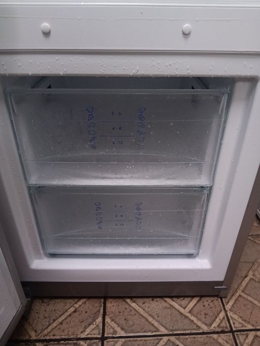 Иноксов комбиниран хладилник с фризер Liebherr 24 месеца гаранция!!!