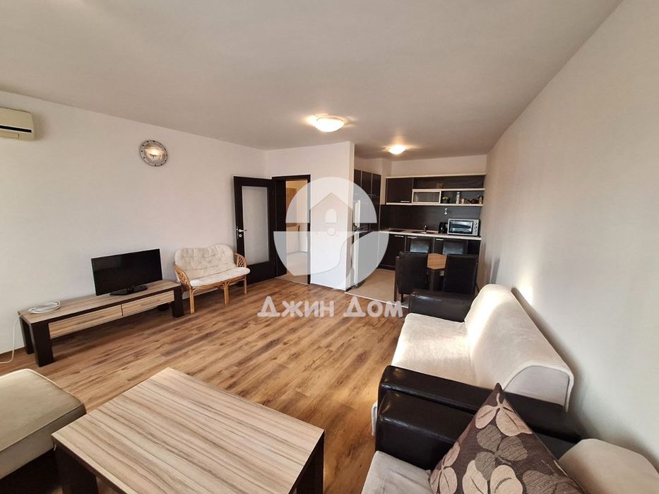 Продава се Двустаен апартамент в Свети Влас - 73 кв.м за 664 €/кв.м - Снимка #1