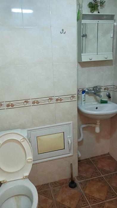 Дава се под наем Двустаен апартамент в Пловдив, Кършияка - 70 кв.м за 357 € - Снимка #4