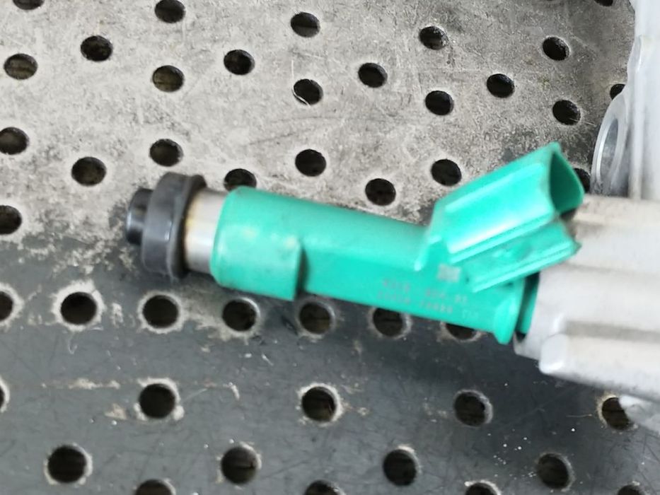 injector  2.0 b 1az-fe toyota rav-4 3  -