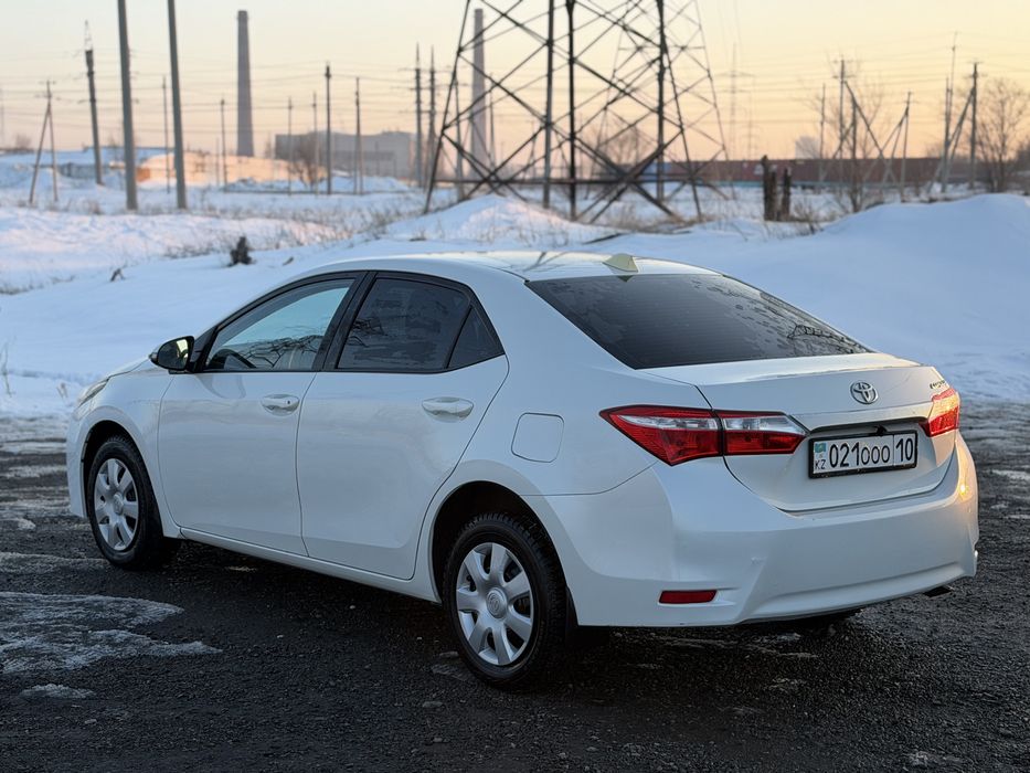 Toyota Corola 2016 год