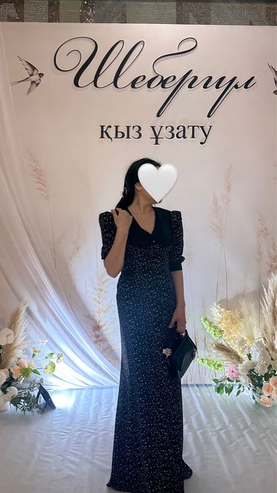 Продам красивое платье в пол