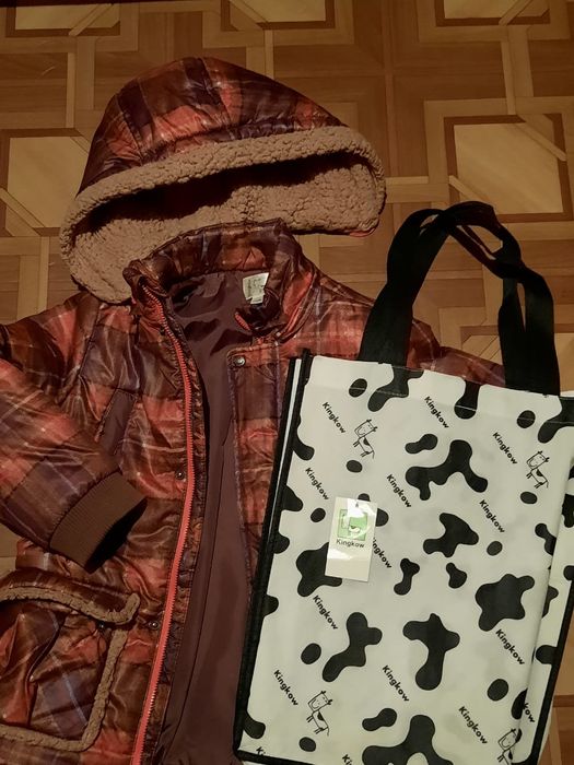 Продам куртку демисезонную