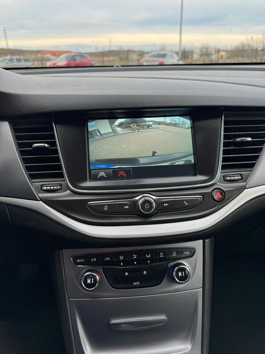 Opel Astra K 08.2018