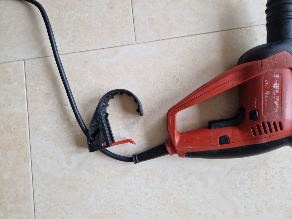 Hilti SF 4000 - masina de insurubat