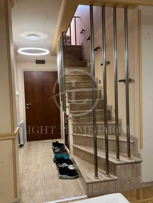 Продава се Многостаен апартамент в Пловдив, Съдийски - 198 кв.м за 1494 €/кв.м - Снимка #2