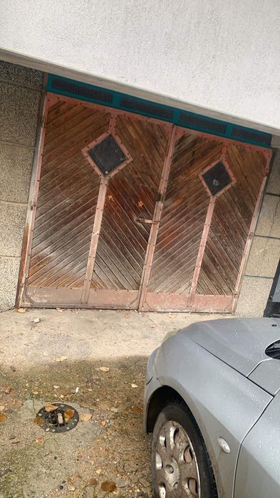 Дава се под наем Гараж / Паркомясто в Плевен, Идеален център - 20 кв.м за 102 € - Снимка #4