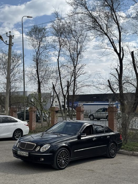 Продам машину срочно