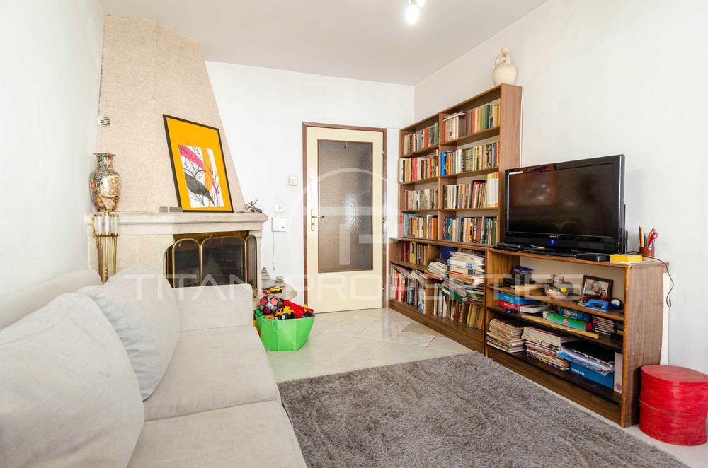 Продава се Тристаен апартамент в Пловдив, Каменица 1 - 76 кв.м за 1777 €/кв.м - Снимка #2