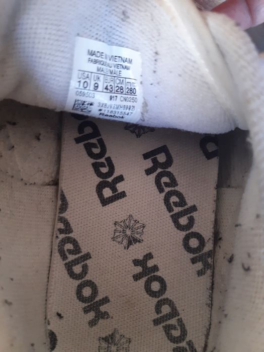 Кроссовки Reebok натуральная кожа,размер 43