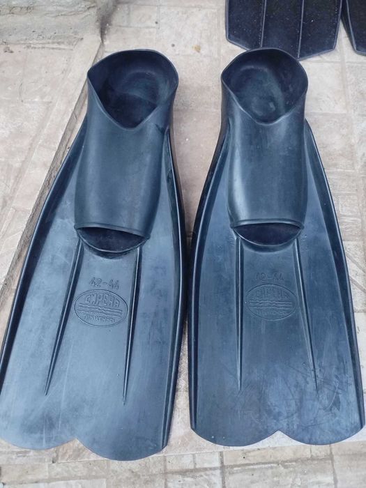 Плавници 40-42 и 42-44 номер