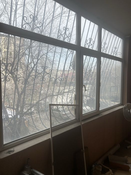 Продам пластиковое окно