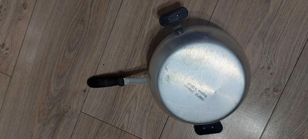 Нов ретро тиган за пържене