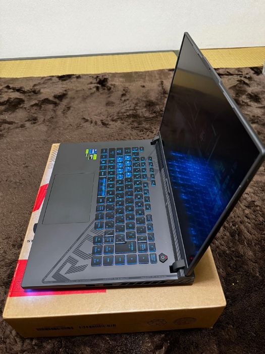 Asus rog strix g16