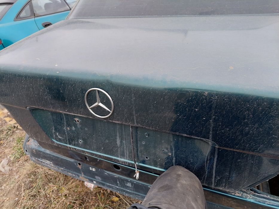 Запчасти на мерс 124