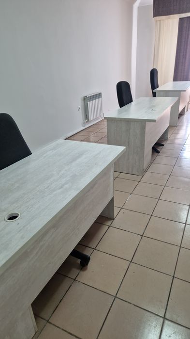 Продам офисные стол и кресло