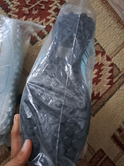 Бутсы, сороконожки 43 размер