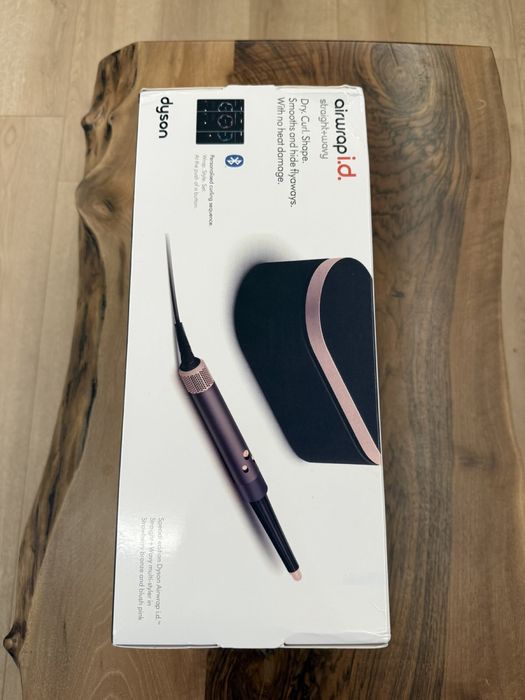 Чисто нов Dyson Airwrap Straight+Wavy i.d Bluetooth HS08.