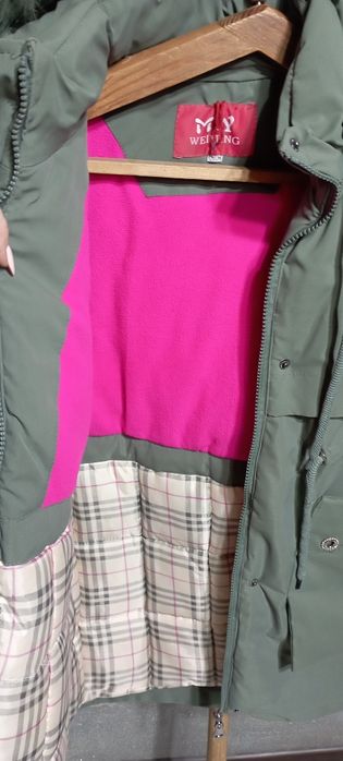 Продам пальто зимнее на девочку