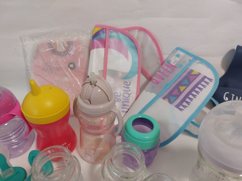 Лот от 2 големи и 4 малки стъклени шишета на Philips Avent