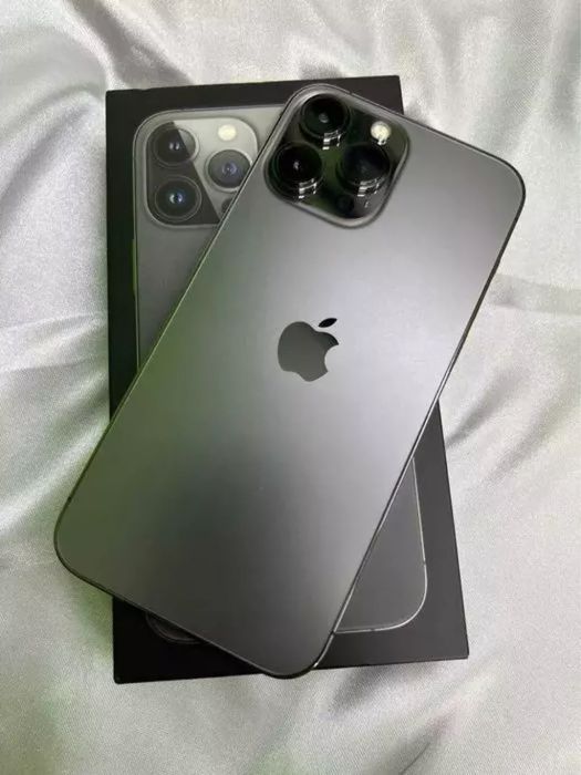 Продам Iphone 13 Pro Max на 128 гб Серый или обменяю с доплатой