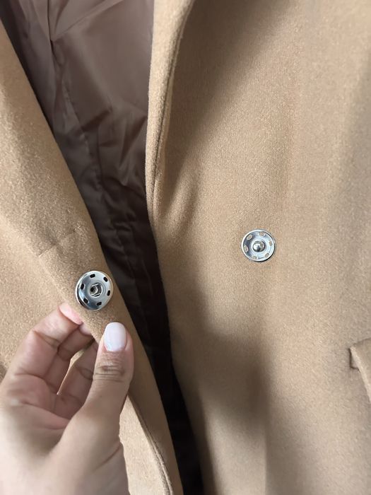 Кафяво палто, чисто ново