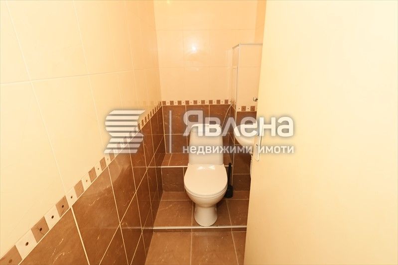 Продава се Четиристаен апартамент в София, Център - 115 кв.м за 3305 €/кв.м - Снимка #9