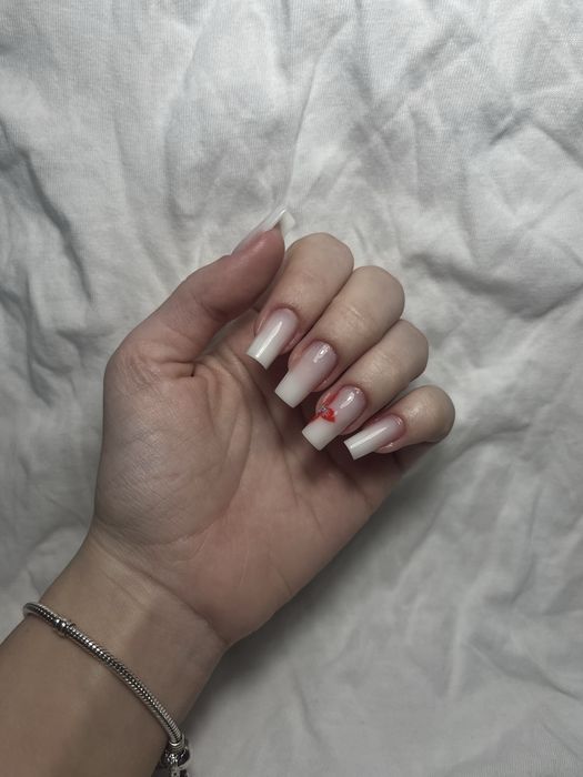 Aplic unghii cu gel