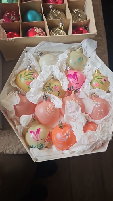 Люстра елочные украшения