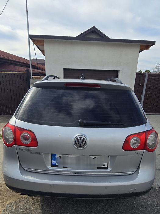VW Passat B6 Combi 1.9 TDI (2007)