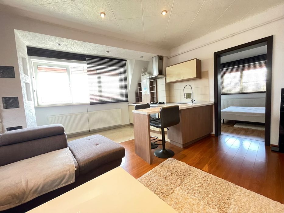 Inchiriez apartament zona Strand Sibiu