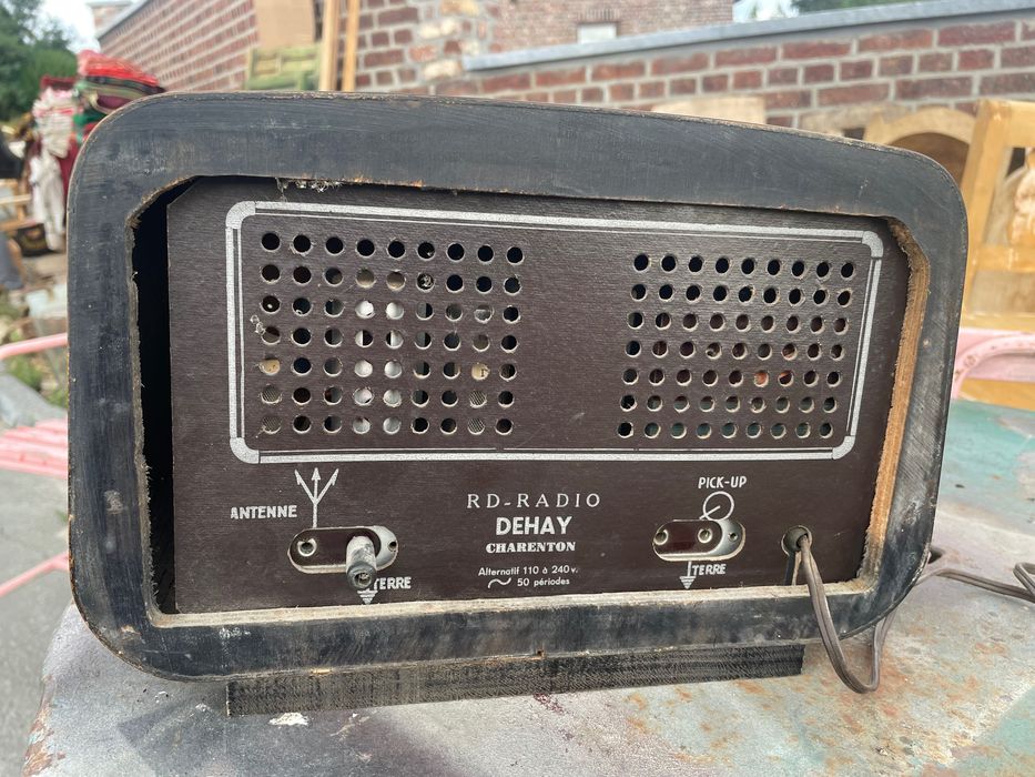 Radio vechi de colectie