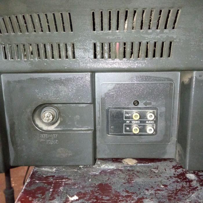 Продам телевизор