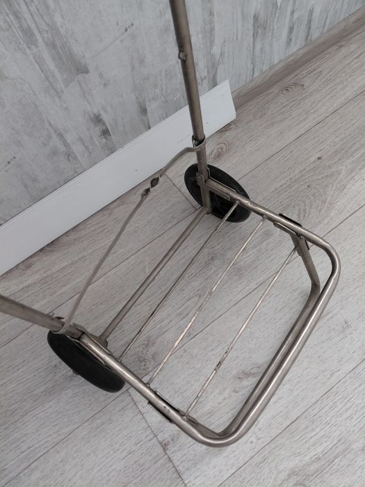 Продам тележку. Б/у.