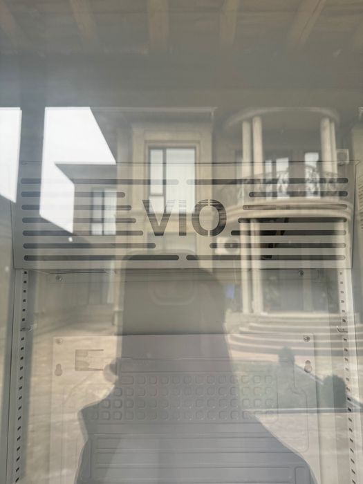 Холодильник, продуктовый и для напитков