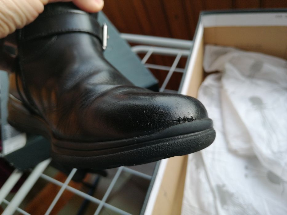Ботуши Clarks...