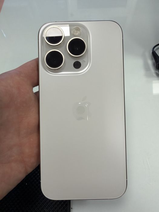 Iphone 15 Pro 256 GB