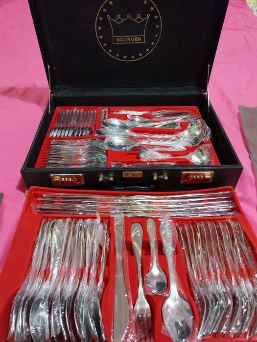 Прибори за хранене SOLINGEN 83 части