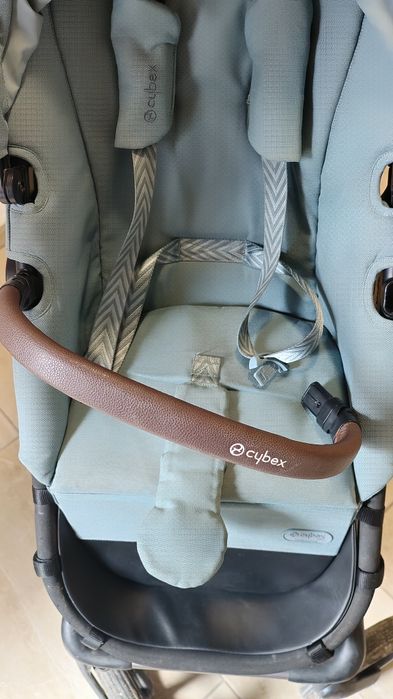Бебешка трансформираща количка Cybex Eos Lux 2в1