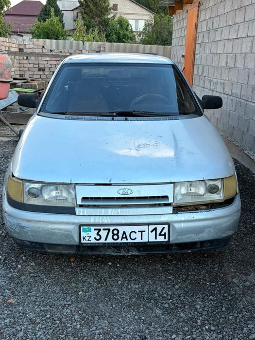 Продам автомобиль Lada 2112