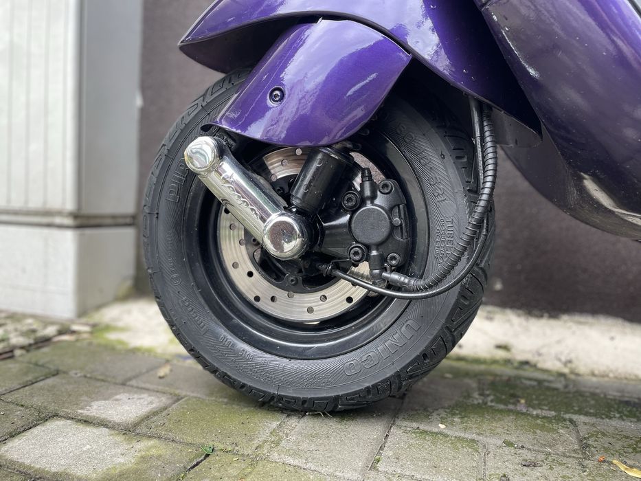 Vespa et50 50кубика