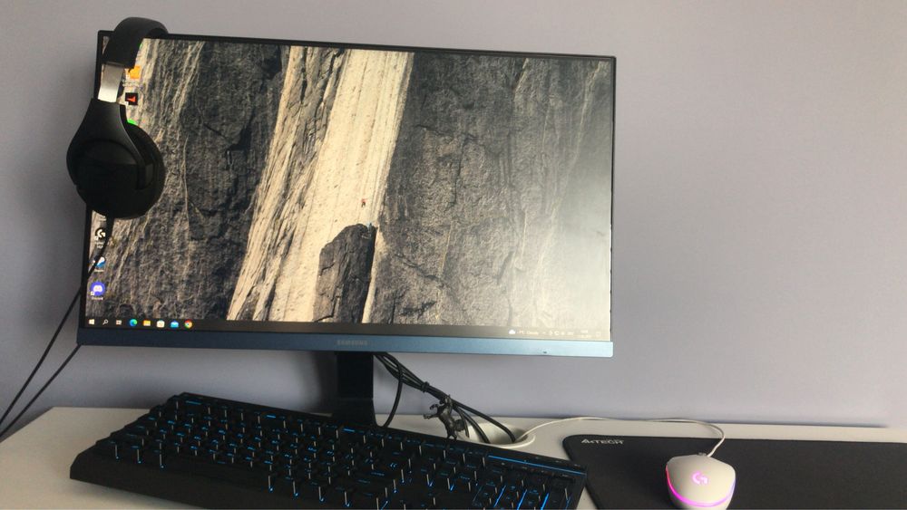 samsung монитор темно синий