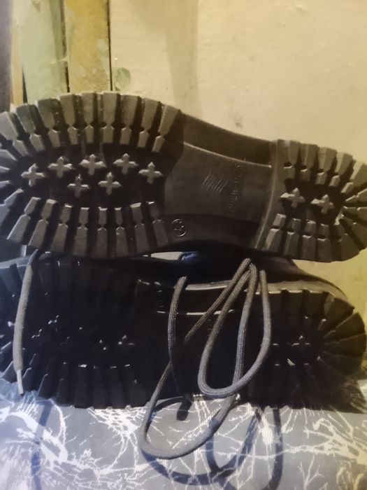Продам берцы новые зимние