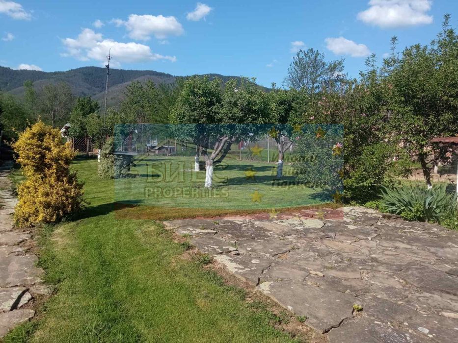 Продава се Къща в с. Разлив, Област София-област - 120 кв.м за 659 €/кв.м - Снимка #16