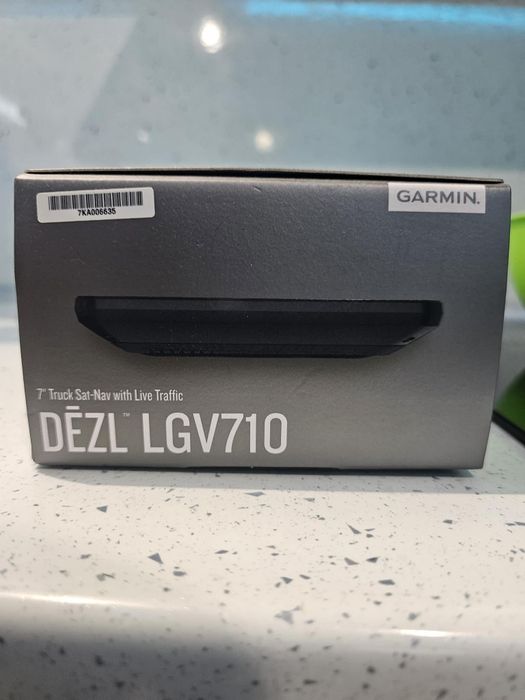 Навигация Garmin - Dezel lG - 710