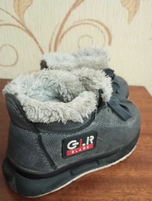 Зимние детские ботинки