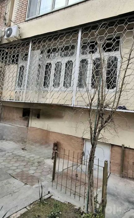 Юнусабад 15, 4/1/5 Улучшенка не торец ипотека есть огород есть
