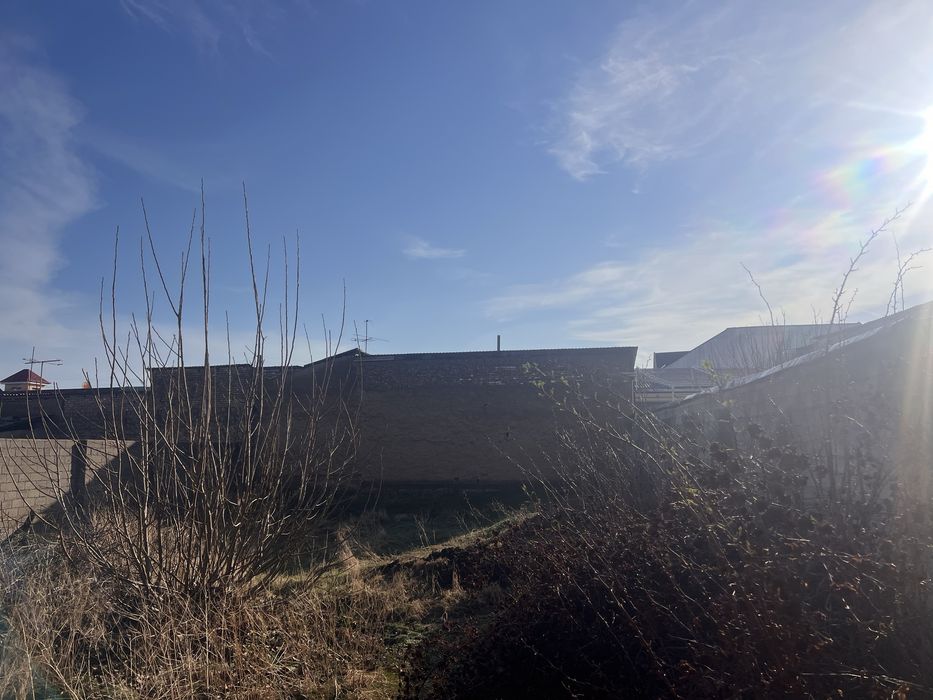 Samarqand shaharda motrid aravasozi hududida yer uchastkasi sotiladi