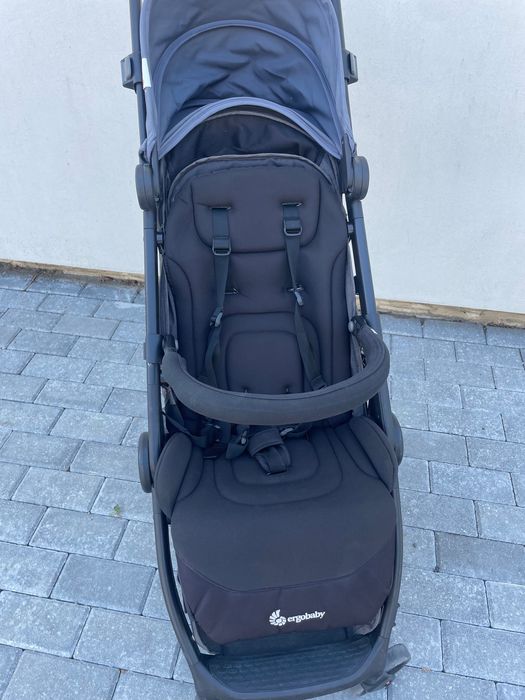 Лятна количка Ergobaby Metro+