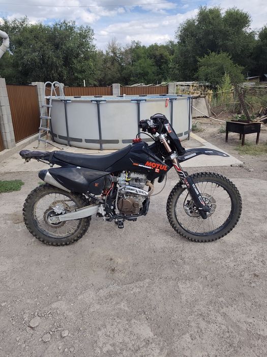 Продам эндуро мотоцыкл Sucmss 06 250
